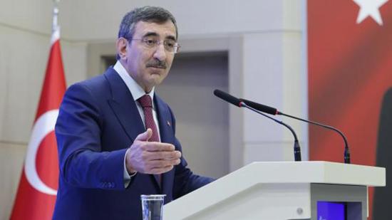 تركيا تثمن قرارات رفع العقوبات عن سوريا وتصفها بالإيجابية للغاية تركيا تثمن قرارات رفع العقوبات عن سوريا وتصفها بالإيجابية للغاية