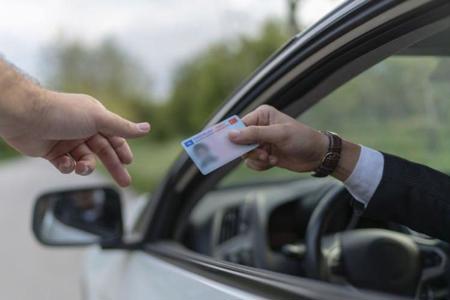 تنبيه هام لحاملي رخصة القيادة التركية