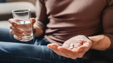 احذر.. 4 مكمّلات غذائية شائعة قد تعبث بالهرمونات وتضعف الرغبة الجنسية