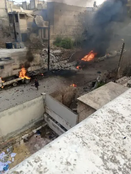 عاجل:انفجار سيارة وسط مدينة منبج في حلب