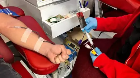 إقبال كبير على التبرع بالدم في تركيا 