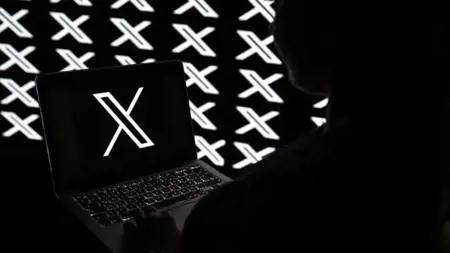 تقييد الوصول إلى منصة X في باكستان
