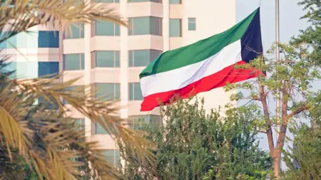 الكويت تفتح باب التجنيد التطوعي عقب هجمات إيران على المنطقة