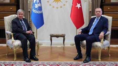 الرئيس أردوغان في لقاء هاتفي مع الأمين العام للأمم المتحدة