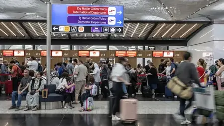 مترو مطار"جايريتبة-إسطنبول" يحطم رقماً قياسياً في عدد الركاب مترو مطار"جايريتبة-إسطنبول" يحطم رقماً قياسياً في عدد الركاب