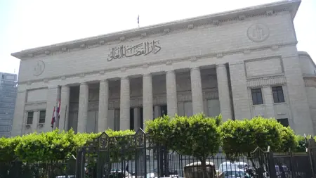 حادث مأساوي يهز مصر.. انتحار قاض أمام أعين النيابة العامة المصرية