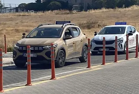 مرحلة جديدة في امتحانات القيادة التركية: المرشحون سيختبَرون في حركة مرور فعلية