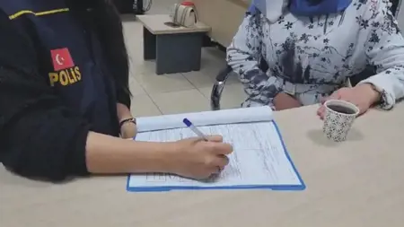  سوري يجبر زوجته وقريبته على ممارسة الدعارة مقابل المال في ولاية عثمانية التركية