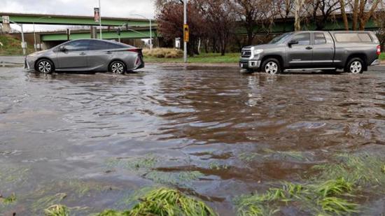 34 مليون شخص في ولاية كاليفورنيا معرضون لخطر الفيضانات