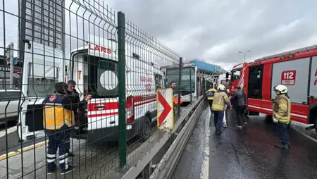 عاجل:مصرع شخص وإصابة 20 آخرين في حادث المتروبوس بإسطنبول