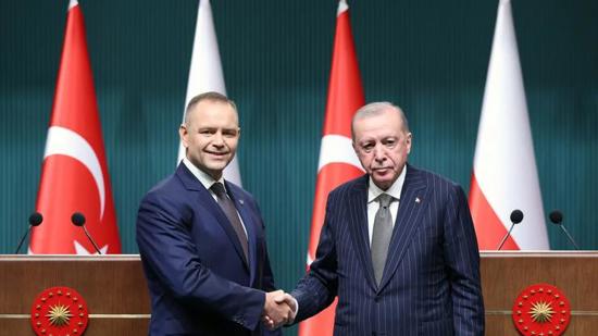 الرئيس أردوغان: الحد من تهديدات الناتو هدف مشترك