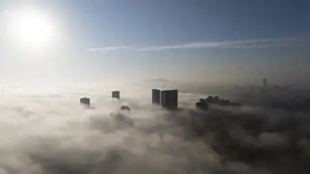 الضباب يؤثر على إسطنبول