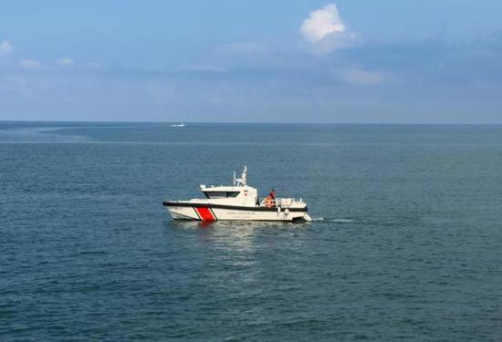 العثور على جثماني شقيقين غرقا في بحر ريزة بعد 3 أيام من البحث