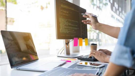 قطاع المعلومات والاتصالات التركي ينمو 8.6% ويمدد سلسلة صعوده إلى 10 فصول متتالية