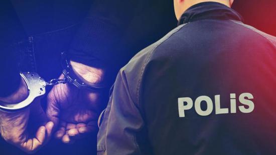 وزير العدل التركي يعلن عن عمليتين في إسطنبول وإزمير أسفرتا عن 64 قرار توقيف