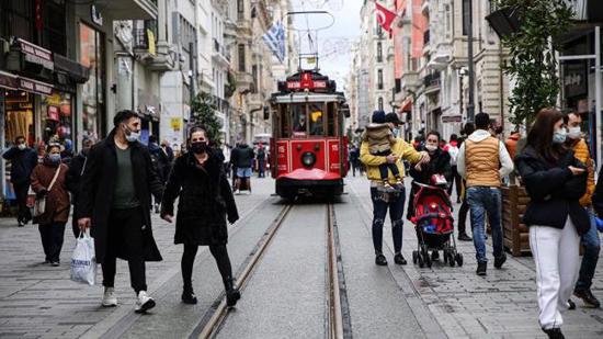 انخفاض ملحوظ في أعداد إصابات كورونا بإسطنبول 