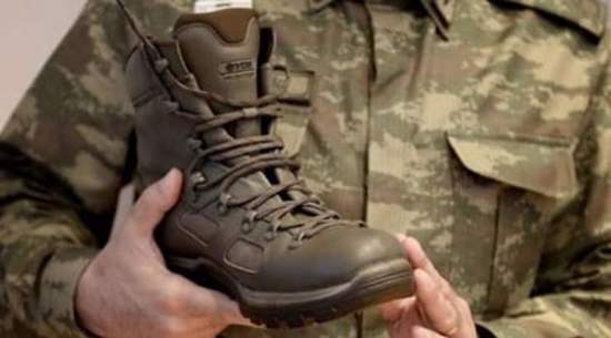 الجيش الجورجي يوقع مع شركة تركية لإمداده بأحذية عسكرية