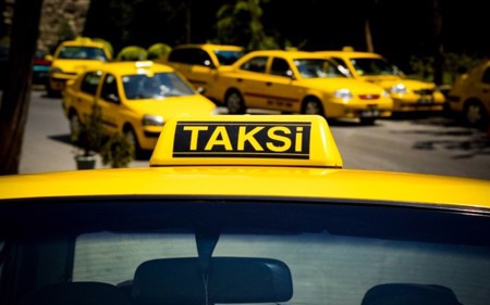 تعميم من وزارة الداخلية التركية بخصوص سيارات الأجرة