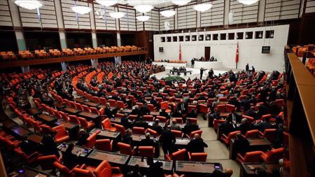 البرلمان التركي يوافق على تمديد مهام القوات التركية في أذربيجان