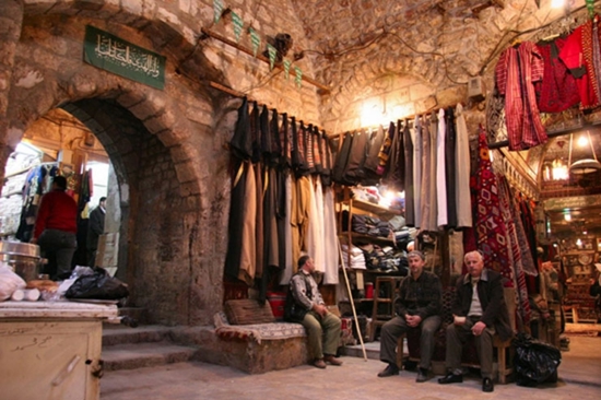 وفد من حزب العدالة والتنمية يزور حلب التاريخية ولتعزيز التعاون التنموي وفد من حزب العدالة والتنمية يزور حلب التاريخية ولتعزيز التعاون التنموي