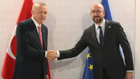 رئيس المجلس الأوروبي يقيّم لقائه الهاتفي بأردوغان بتغريدة عبر تويتر