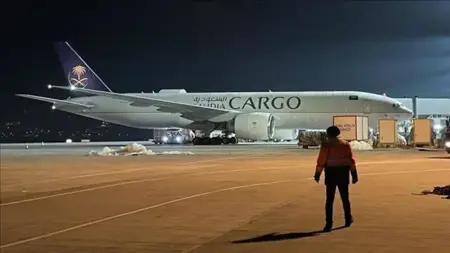 السعودية ترسل طائرة المساعدات رقم 18 لضحايا الزلزال في تركيا وسوريا