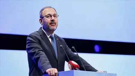 بشرى سارة من وزير الشباب والرياضة التركي إلى طلاب الجامعات