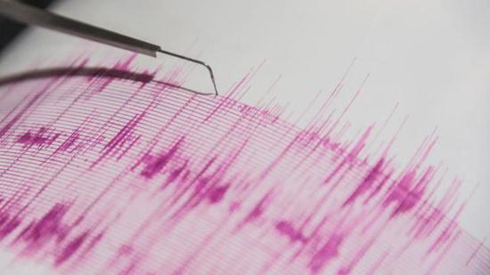 زلزال بقوة 4.1 درجة في بحر إيجه زلزال بقوة 4.1 درجة في بحر إيجه
