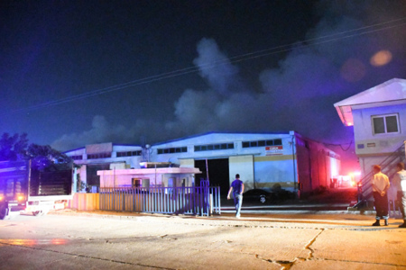 حريق في مصنع نسيج في أضنة