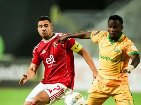 الأهلي يحسم المواجهة بثنائية تريزيجيه أمام أفريكانز