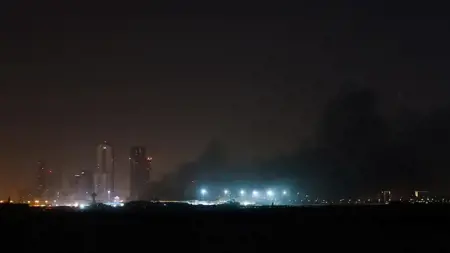 إيران ترد على تهديد ترامب: كهرباء حلفاء واشنطن ستُقطع.. والحرس الثوري يحذّر من «عواقب لا رجعة فيها» في هرمز