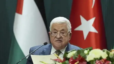 الرئيس الفلسطينيّ محمود عبّاس يصل أنقرة في زيارة رسمية ولقاء مرتقب مع إردوغان