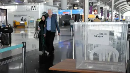 بدء وضع صناديق الاقتراع في مطار اسطنبول