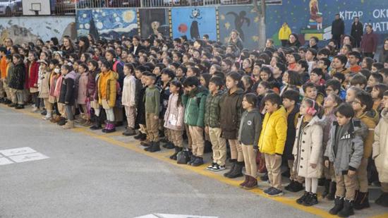 وقفة صمت في المدارس التركية اليوم من أجل أطفال غزة
