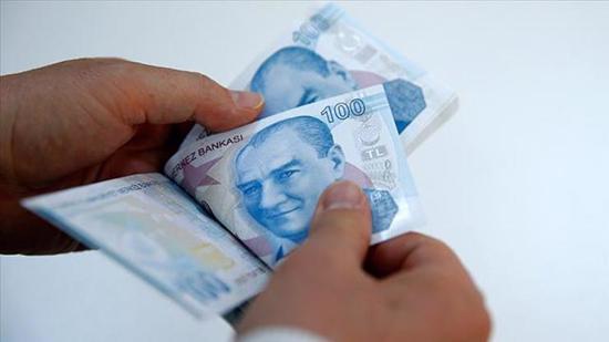 بدء تسليم المنحة المالية للتجار والحرفيين في تركيا 