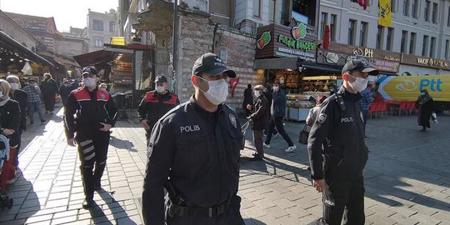  الداخلية التركية تعلن حصيلة عمليات تفتيش إجراءات كورونا