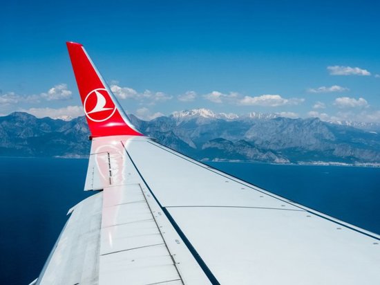 الخطوط الجوية التركية تمنح موظفيها 25 ألف ليرة تركية لهذا السبب