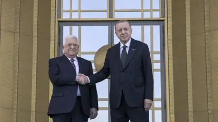 أردوغان يهاتف الرئيس الفلسطيني محمود عباس