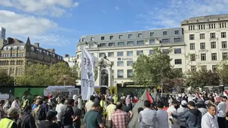 «يوم من رابعة».. مصريون في مانشستر يُحيون الذكرى الـ13 لفضّ اعتصام رابعة العدوية