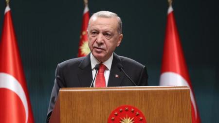 أردوغان يقدم تعازيه لعائلة رقيب تركي استشهد في منطقة "قفل المخلب" شمال العراق