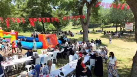بورصة تحيي ذكرى آيدوغدو بك وشهدائه بمشاركة واسعة