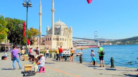 ارتفاع عدد السائحين القادمين إلى إسطنبول خلال أكتوبر