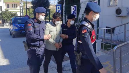الشرطة التركية تعتقل عضو من "داعش"  قدم إلى تركيا من الأراضي السورية