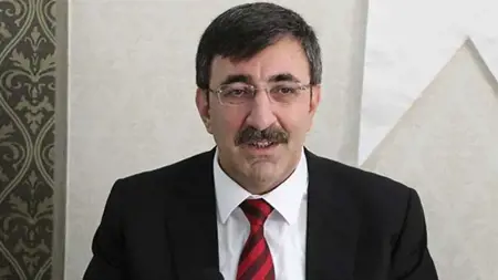 تصريحات هامة لنائب الرئيس التركي حول عودة السوريين 