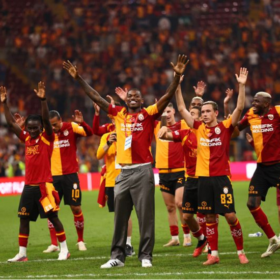 غلطة سراي يفوز على غوزتبه 3-2 بأهداف ليائو وباتراكوف في أول ظهور رسمي له