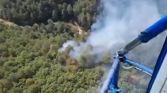 اندلاع حريق في غابات باليكسير