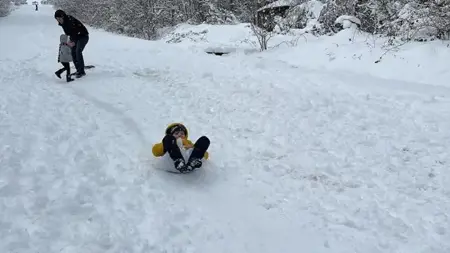 تعليق التعليم في ولايتين تركيتين غدًا الجمعة بسبب الظروف الجوية السيئة تعليق التعليم في ولايتين تركيتين غدًا الجمعة بسبب الظروف الجوية السيئة