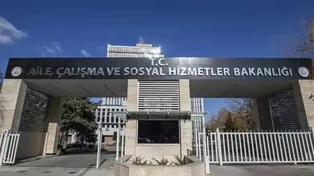 تنظيم ينقل تكلفة الترحيل إلى صاحب العمل عند توظيف أجنبي بلا تصريح عمل