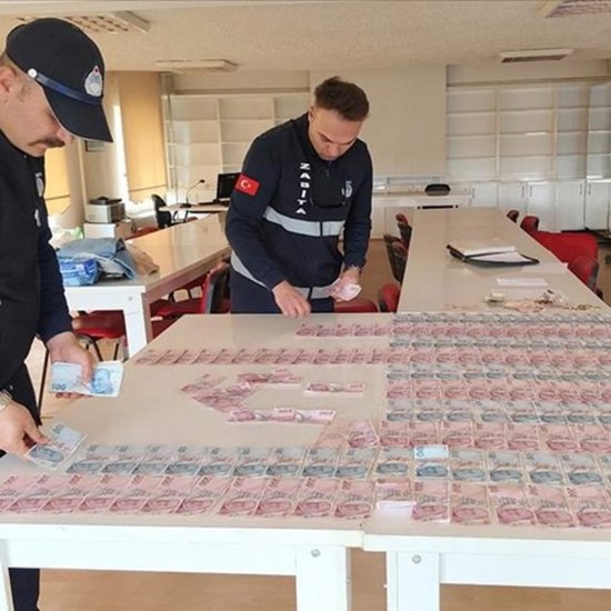 ضبط متسول في ولاية تشوروم وهذا ما وجد بحوزته ضبط متسول في ولاية تشوروم وهذا ما وجد بحوزته