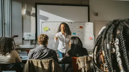 وظائف معرضة للخطر في ظل ازدهار الذكاء الصناعي وظائف معرضة للخطر في ظل ازدهار الذكاء الصناعي